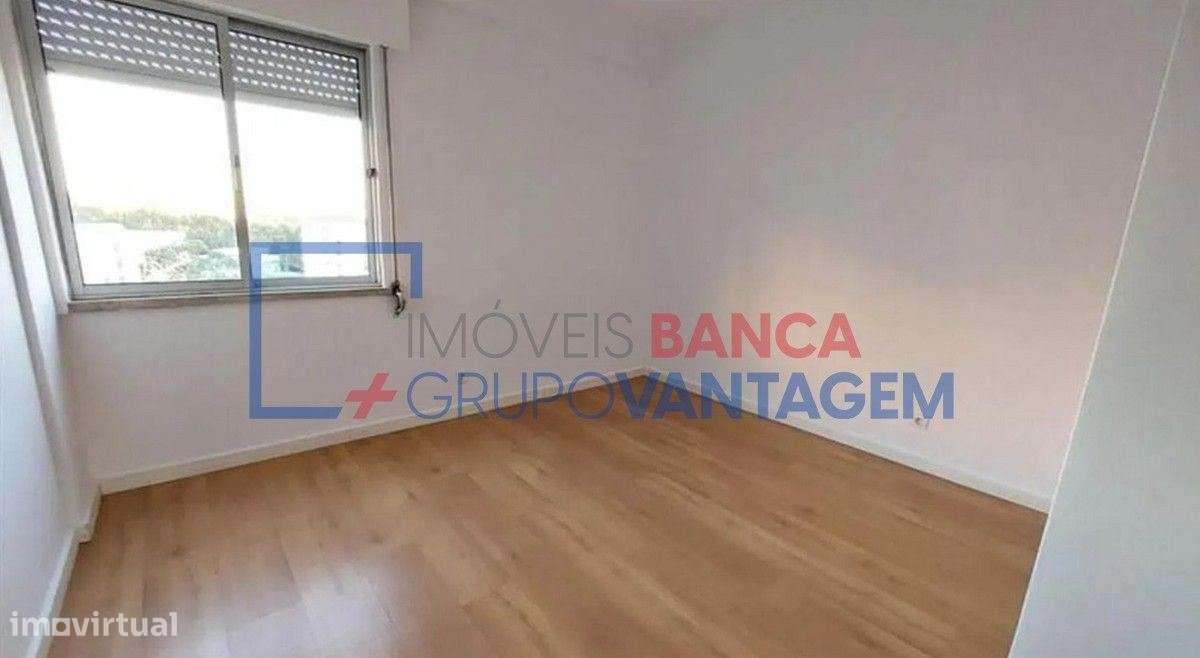 Apartamento T2 - Rio de Mouro - Grande imagem: 4/19