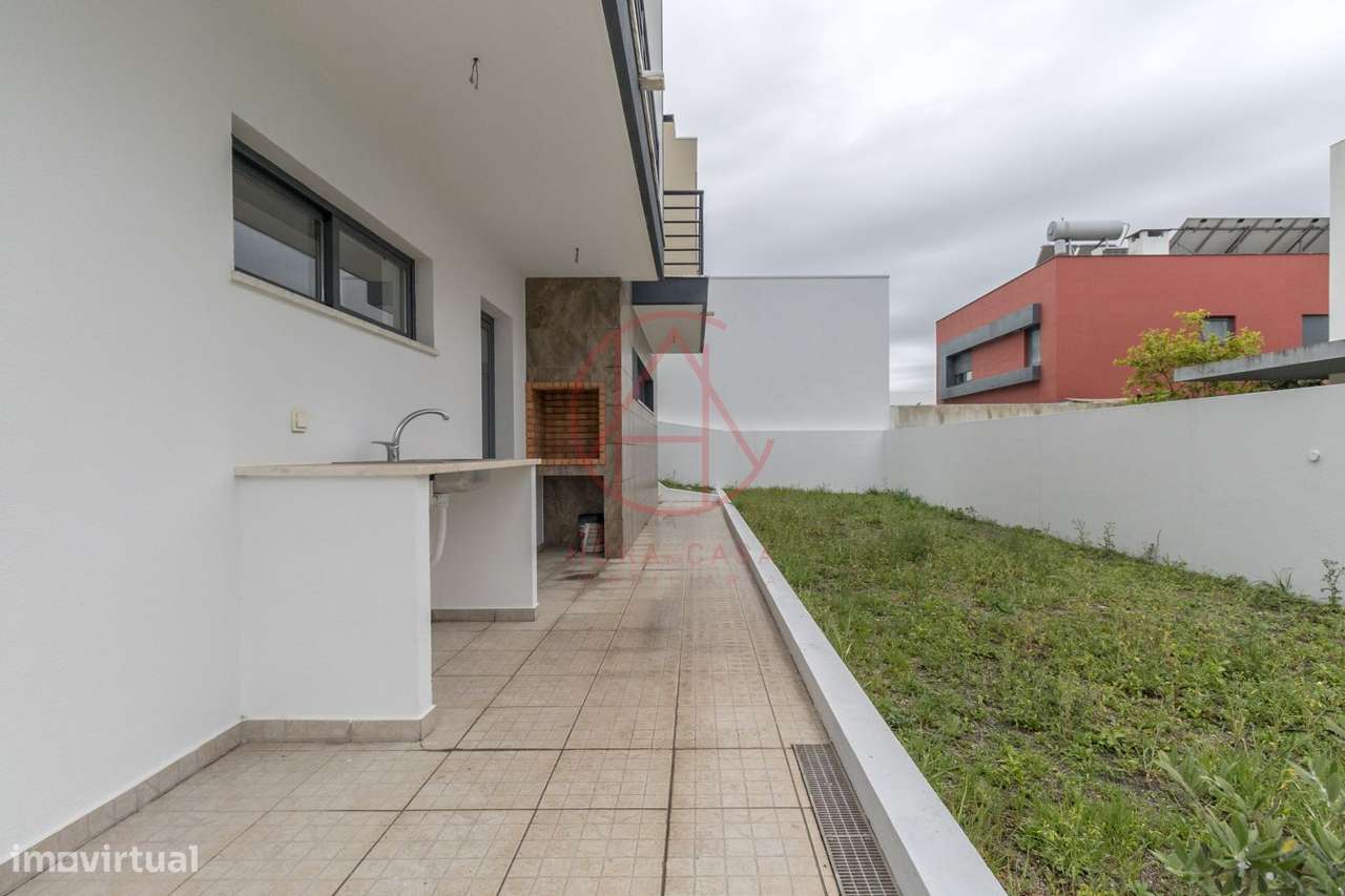 Moradia T5 Feijó-33