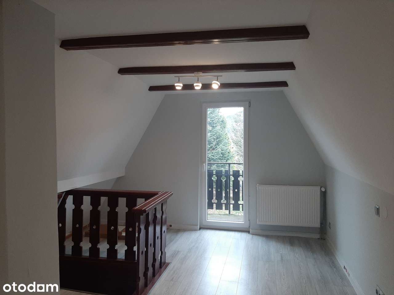 Całoroczny domek rekreacyjny o pow. 100 mkw. w Porąbce - Pełny obrazek: 5/11