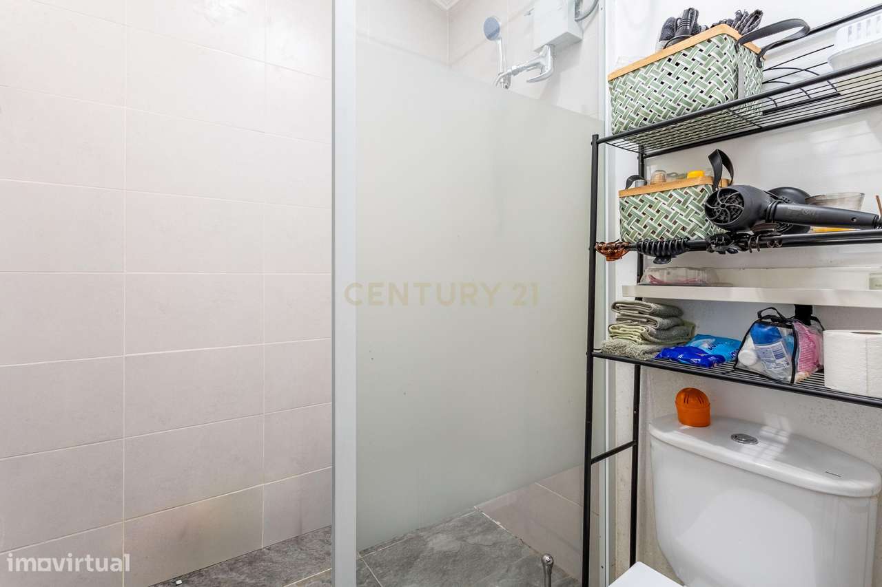 Moradia T1 em Bucelas, Loures - Oportunidade Única!-12