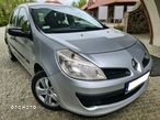 Renault Clio - 8