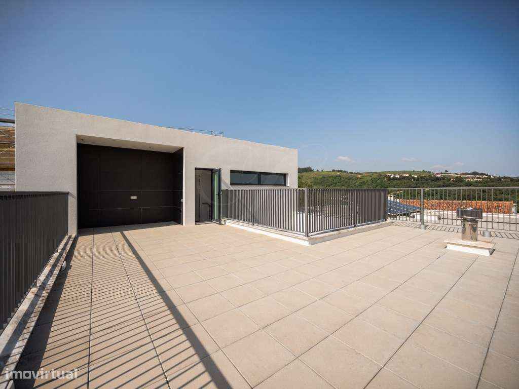 Moradia T4 c/ Jardim de Inverno | Cascais-26