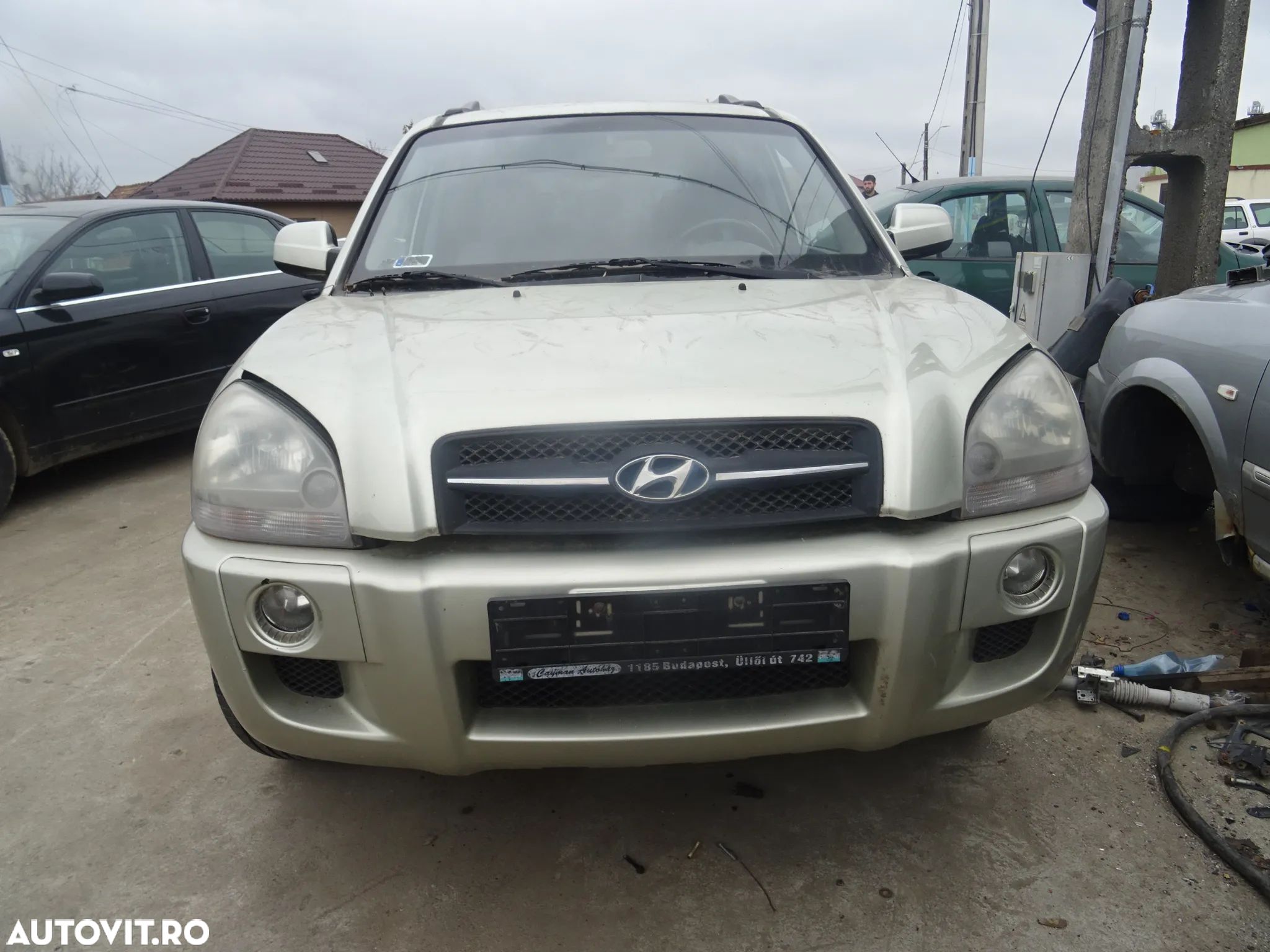 Dezmembram Hyundai Tucson din 2007, 2.0 CRDI, cod motor: D4EA 103KW, 140CP - 1