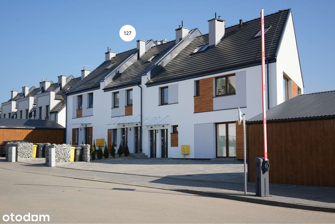 Domy Kołobrzeg - Dom nr 127 Słoneczne Wzgórze z wiatą garażową-1