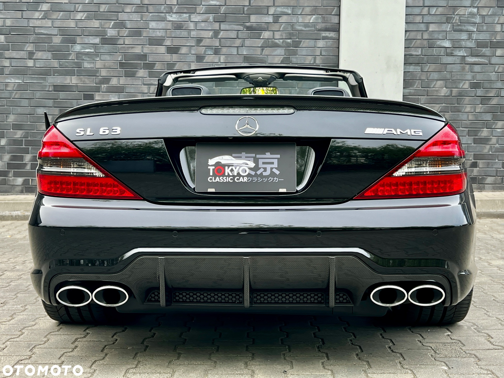 Mercedes-Benz SL 63 AMG - 9