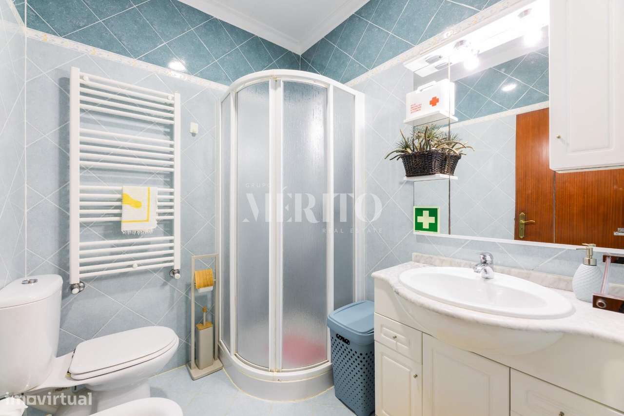 Moradia com Alojamento Local-5