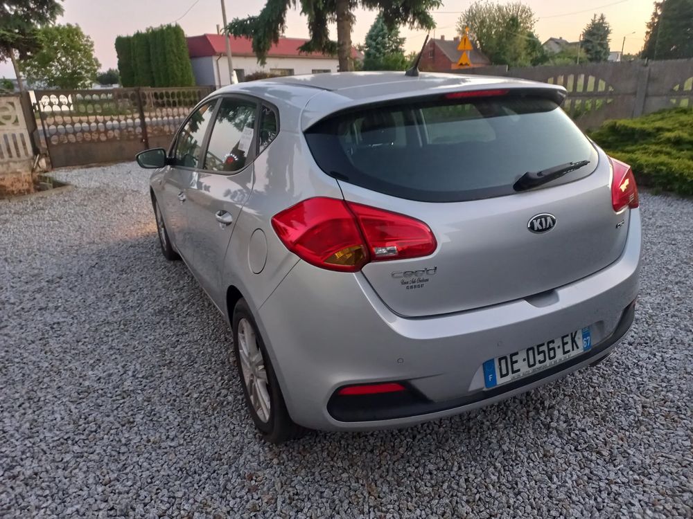 Kia Ceed II (2012-) 1.6 CRDi Smart 2014