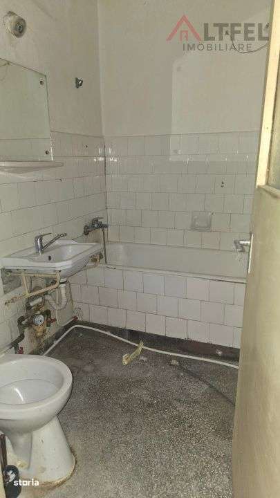 COMISION 0! Apartament 2 camere etaj 2 cu balcon Liceul Militar-7