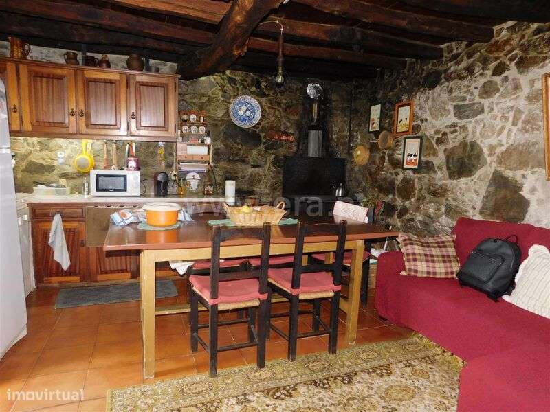 Moradia Rústica T2 / Manteigas, Serra da Estrela - Grande imagem: 4/20