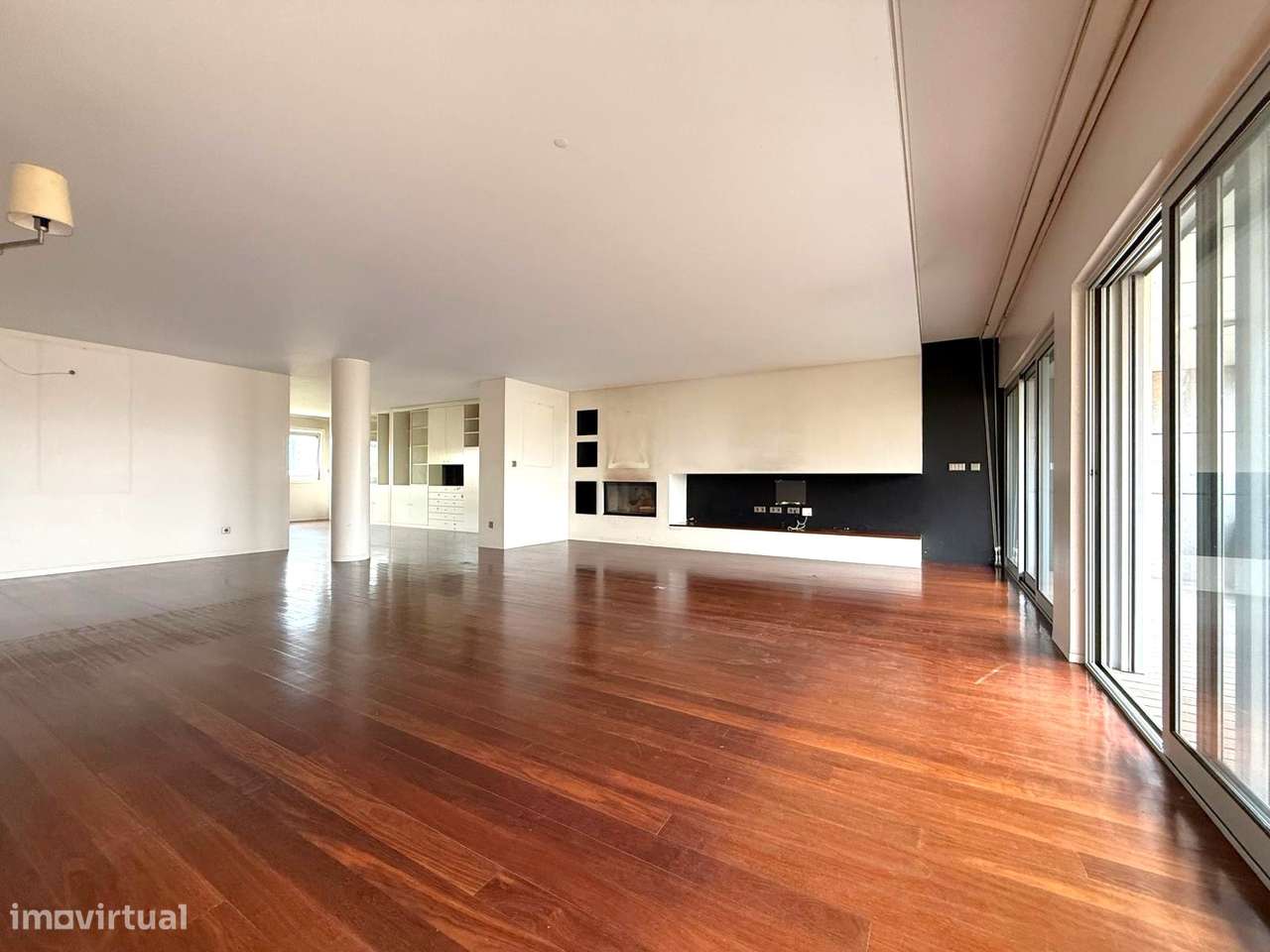 T4 transformado em T2 c/ varanda a poente no Parque da Cidade - Grande imagem: 5/31