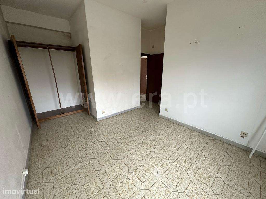 Loja no centro de Paredes - Grande imagem: 3/6