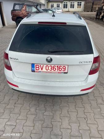 Skoda Octavia Combi 1.6 TDI Ambition - 4