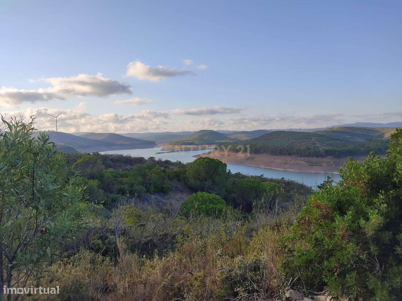 Terreno de 23 Hectares, junto à Barragem da Bravura. - Grande imagem: 2/7