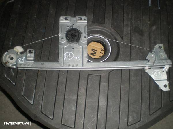 Elevador Sem Motor S/REF061 PEUGEOT 307 SW 2005 5P TE - 1