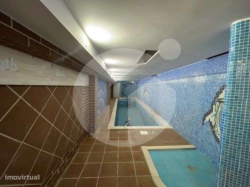 Moradia T4 com piscina - Olhão-38