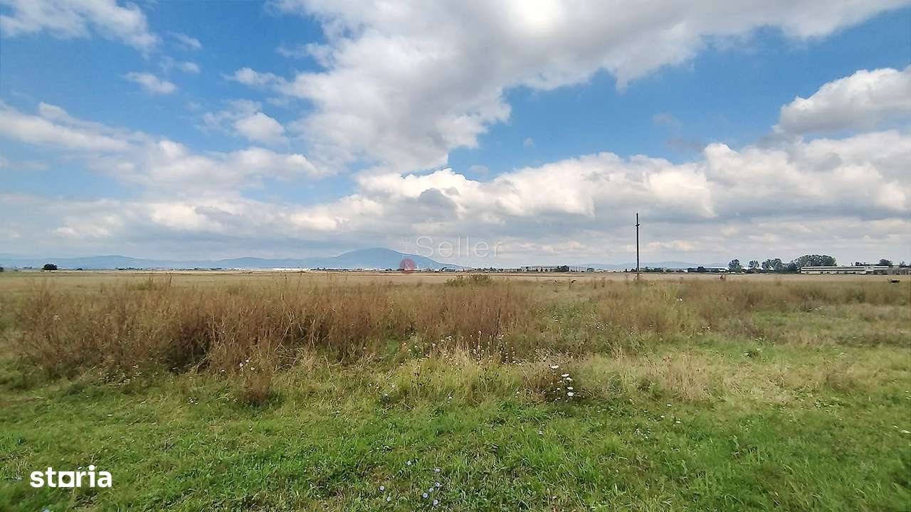 Teren Intravilan - Imagine principală: 5/9