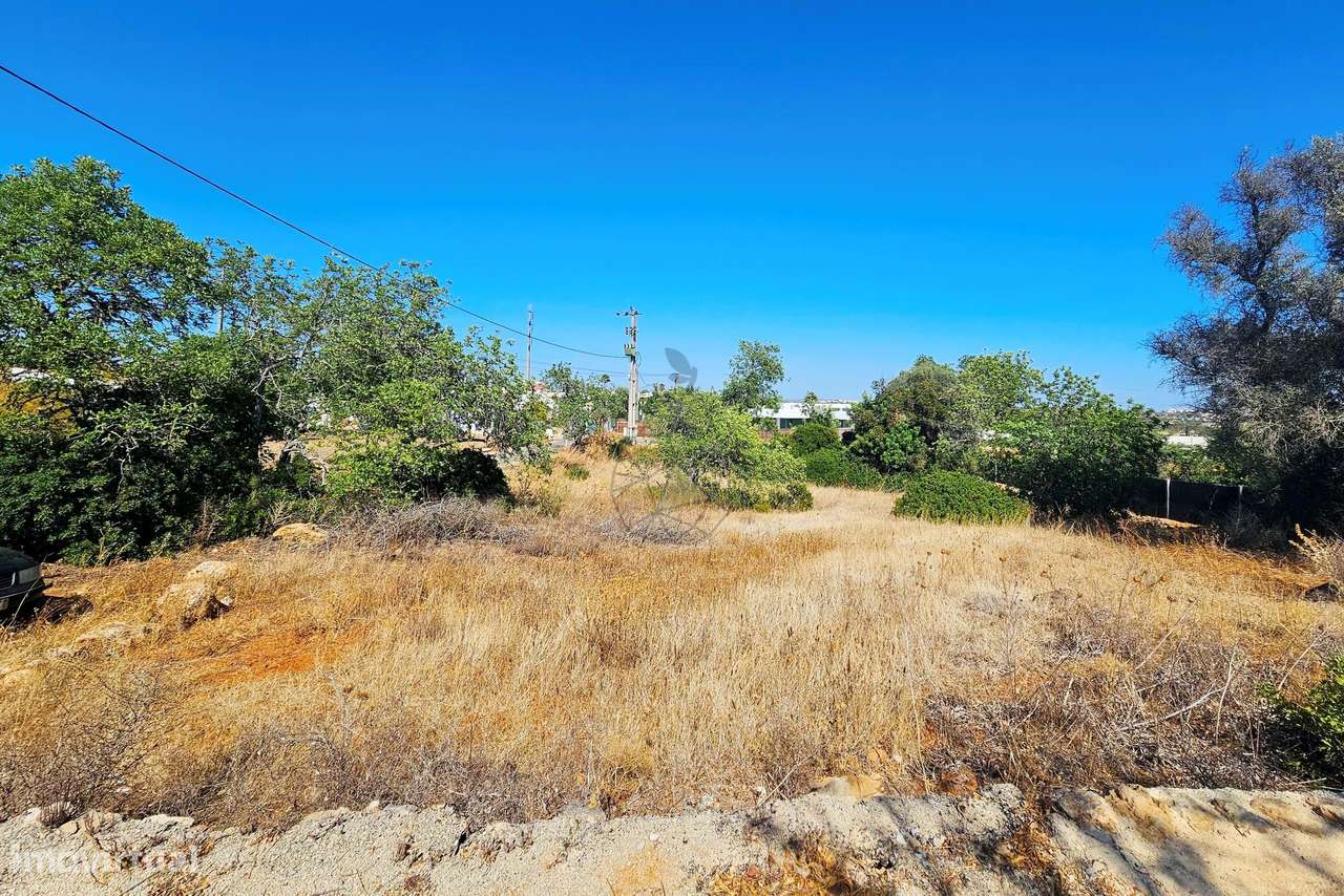 Terreno Urbano  com 1300m2  para construção em Albufeira - Grande imagem: 3/20