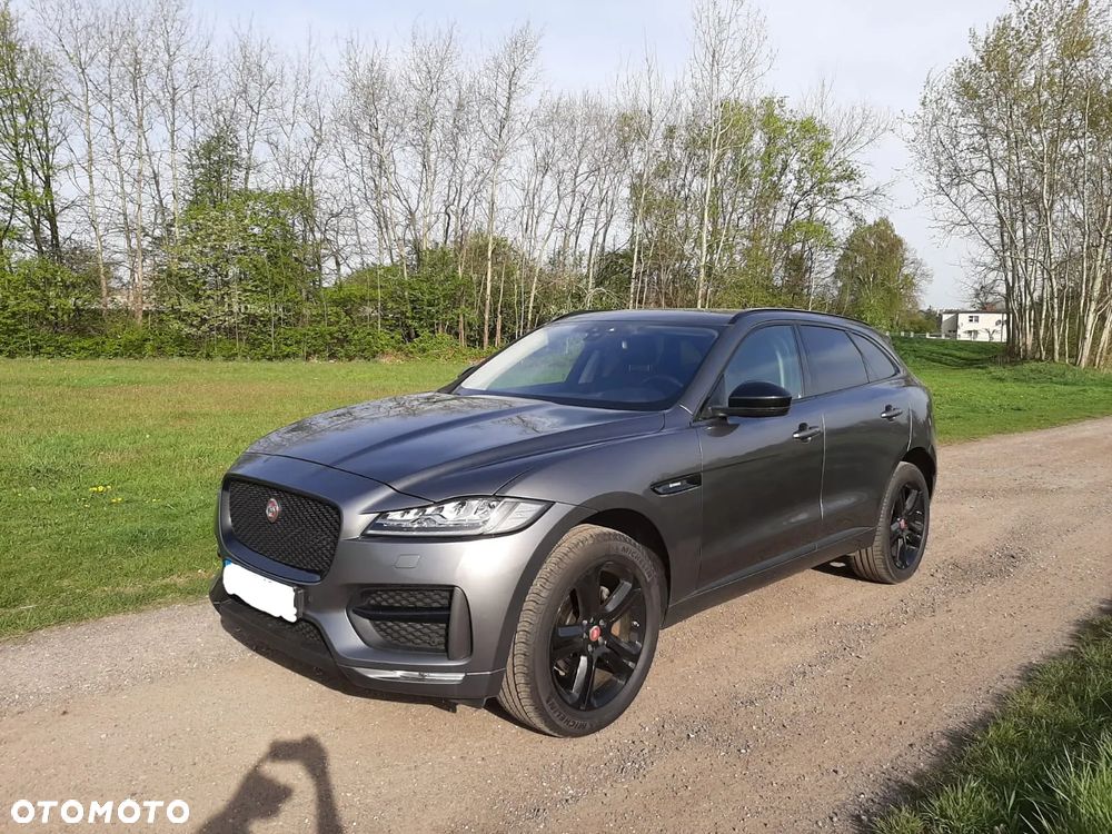 Jaguar F-Pace