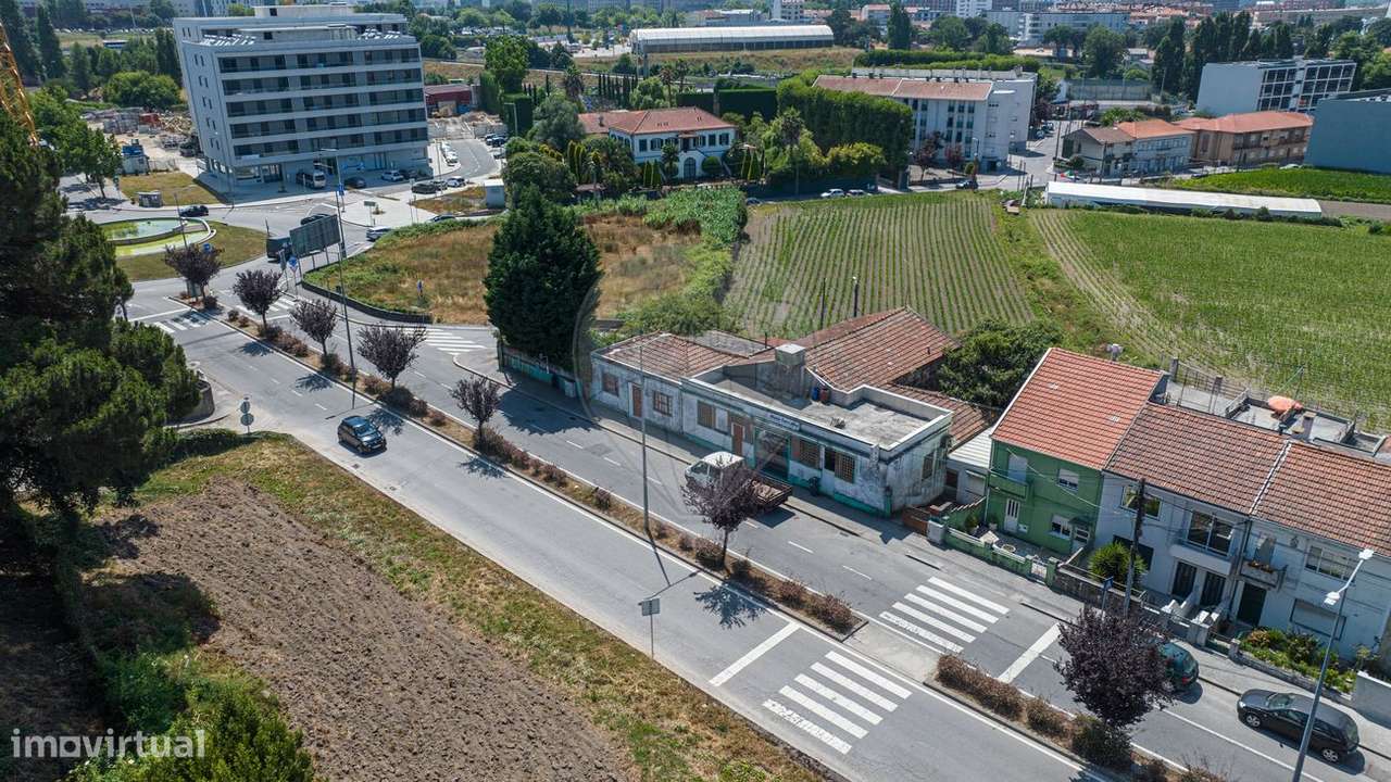 Prédio  para venda - Grande imagem: 2/15