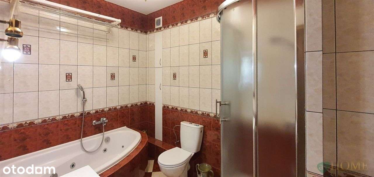 Trzy-pokojowe z dwoma balkonami.-6