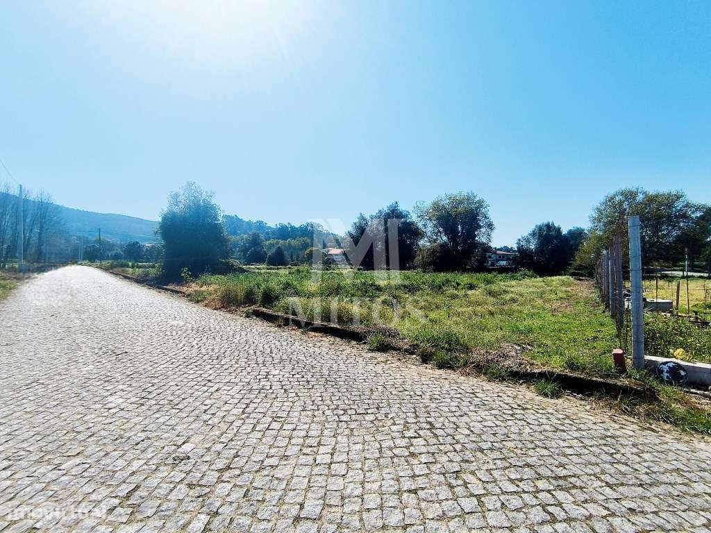 Terreno rústico para venda em Tregosa - Barcelos - Grande imagem: 2/15