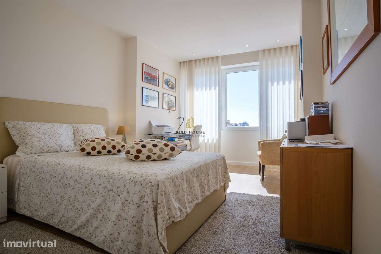 T2 com vista mar, garagem e arrecadação em Condomínio com piscina e ja-24