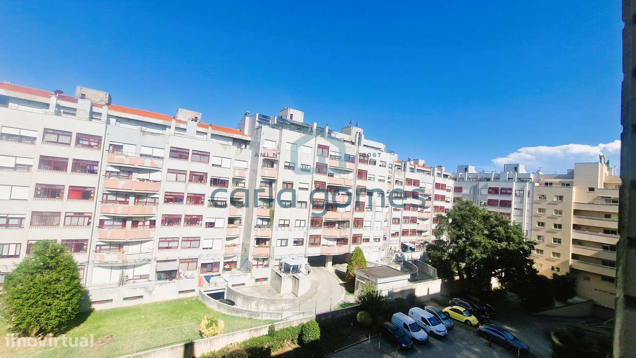 APARTAMENTO T1 C/ LUGAR DE GARAGEM ELEVADOR | VILAR PARAÍSO, V.N. GAIA-0