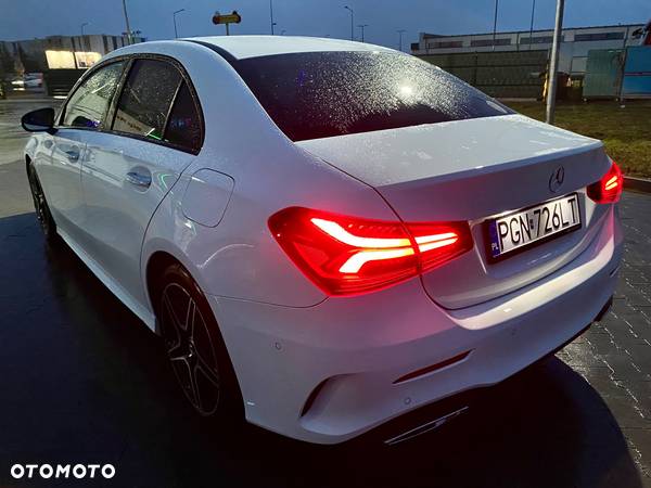 Mercedes-Benz Klasa A 180 d AMG Line 7G-DCT - 33