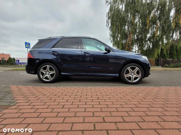 Mercedes-Benz GLE 350 d 4-Matic - 6