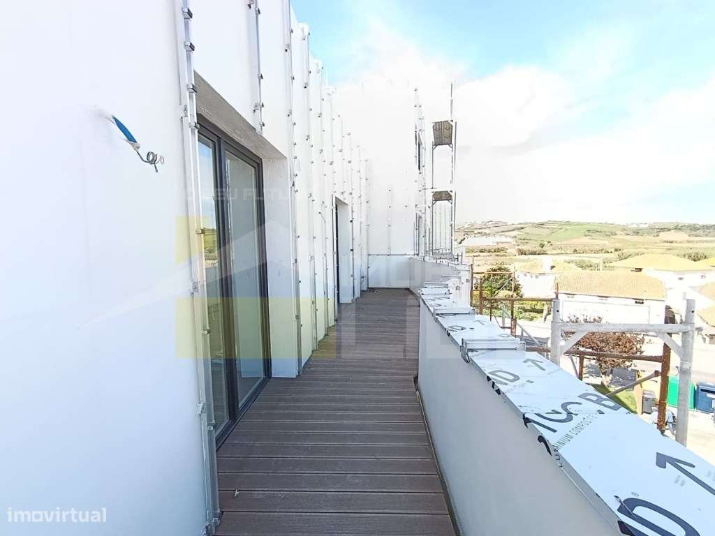 T4 penthouse duplex na Lourinha-12