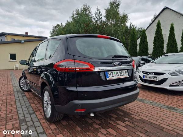 Ford S-Max - 15