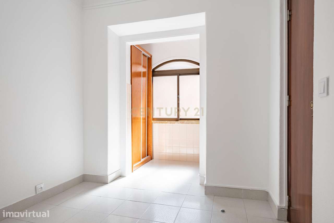 Apartamento T1, Oportunidade no coração de Lisboa-15