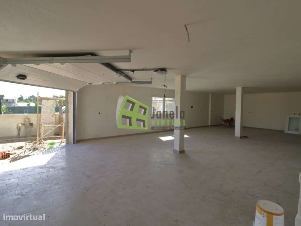 Moradia Isolada T3 Nova - Pinhal do General, Fernão Ferro-30