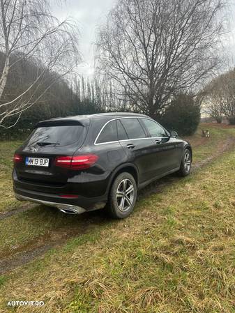 Mercedes-Benz GLC 250 d 4Matic 9G-TRONIC - 2