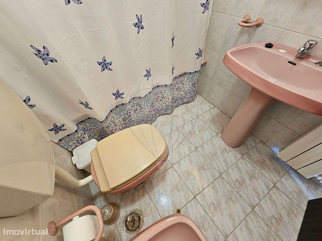 Moradia T5 para venda-8