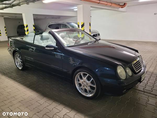 Mercedes-Benz CLK 320 Elegance - 19