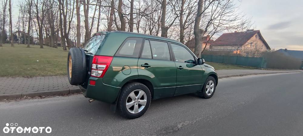 Suzuki Grand Vitara 1.9 DDiS De Luxe - 29