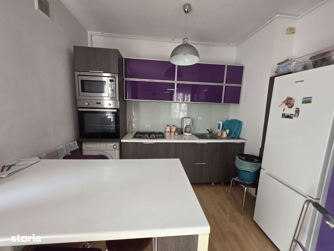 1 Decembrie 1918, 15 minute metrou,complex Rasarit de Soare, bloc 2007-12