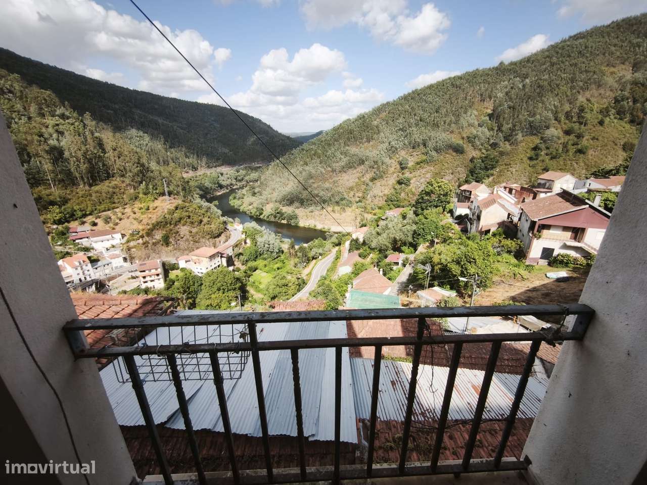 Casa em 4 pisos, para remodelar, em Lorvão, Penacova, Coimbra-10