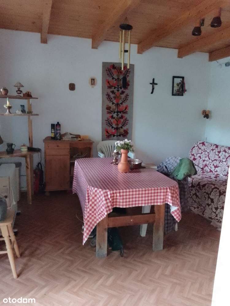 Domek letniskowy na widokowej działce budowlanej-1