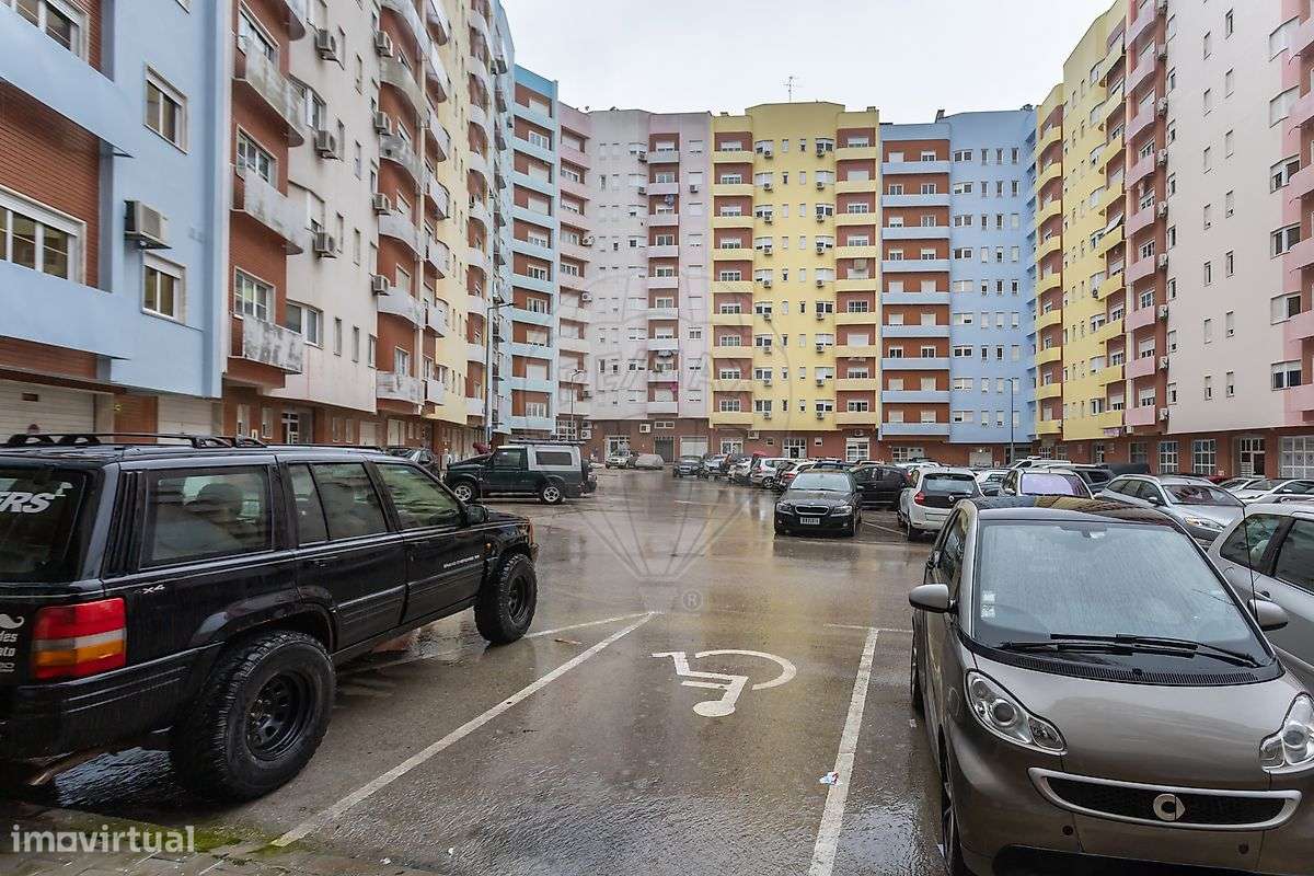 Apartamento T2 para arrendamento - Grande imagem: 2/25