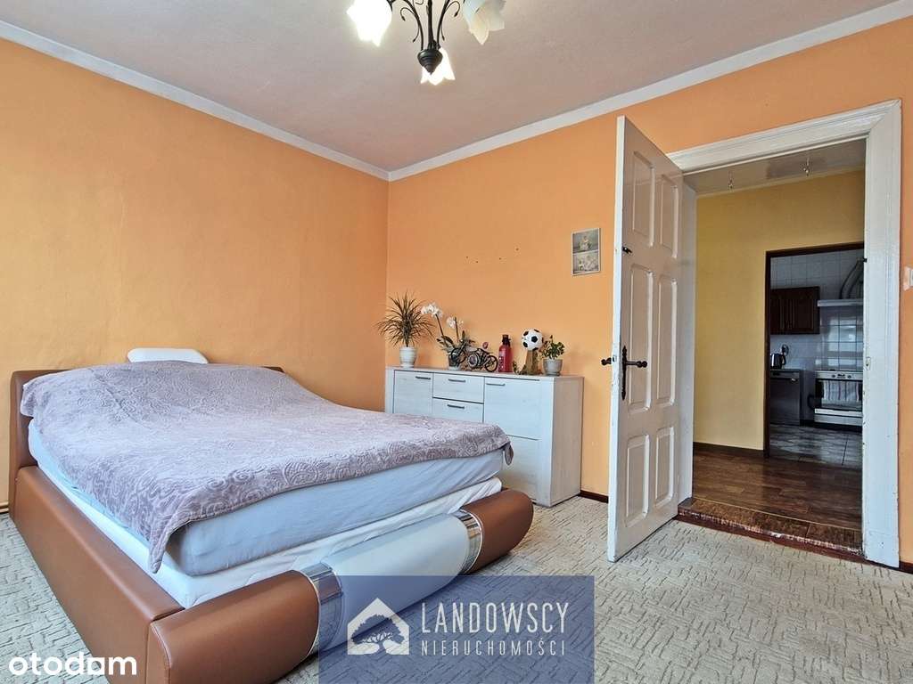 Ceglany dom w centrum wsi | 2 mieszkania - Pełny obrazek: 3/17