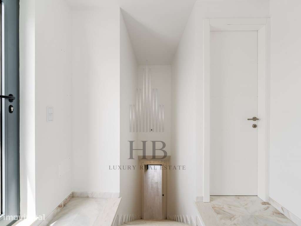 Apartamento T2 com Rooftop Privado, Piscina e Vista Panorâmica-36