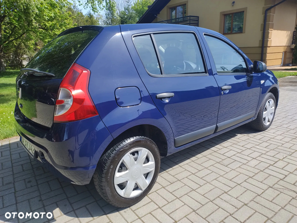 Dacia Sandero 1.2 16V 75 Ambiance - 8