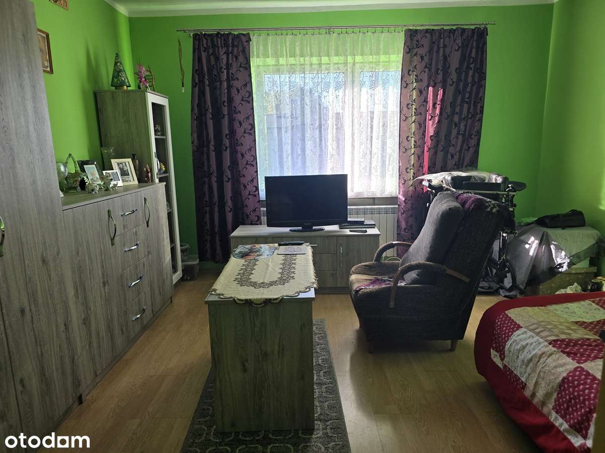 Poręba dom blisko centrum, parterowy z poddaszem do adaptacj - Pełny obrazek: 4/15