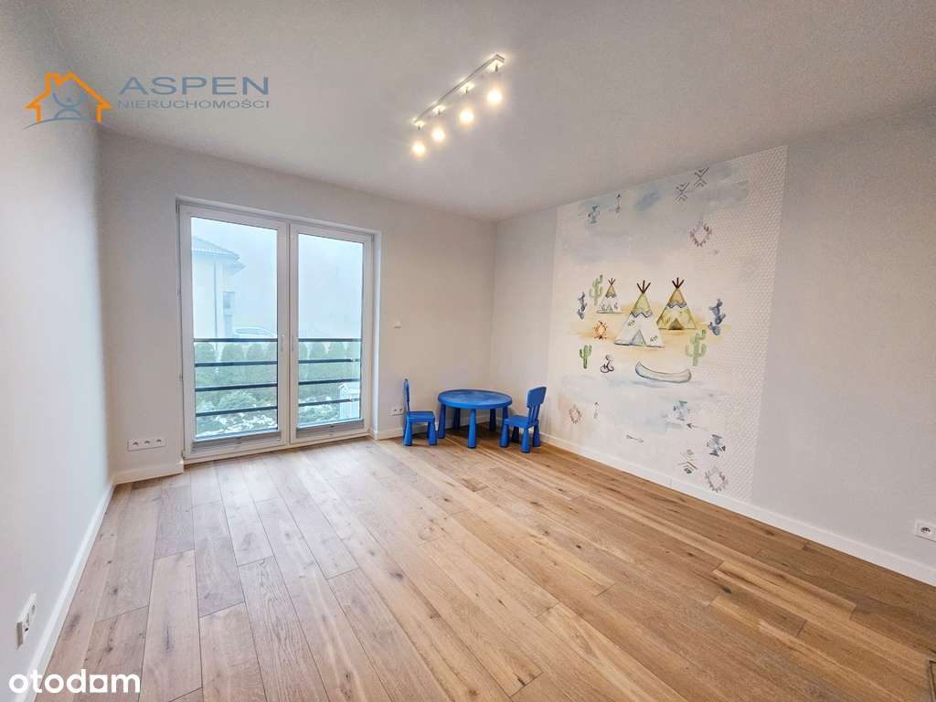 WYŁACZNOŚĆ  Piękny bliźniak, 2 łazienki, 4 sypialnie, garaż, pralnia-16