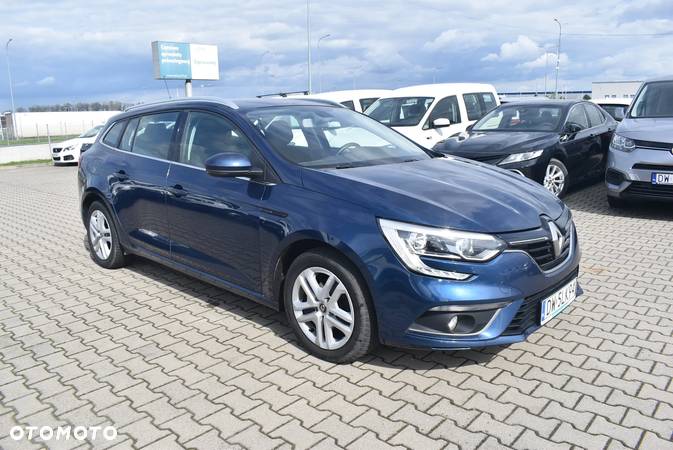 Renault Megane 1.5 Blue dCi Business - 5