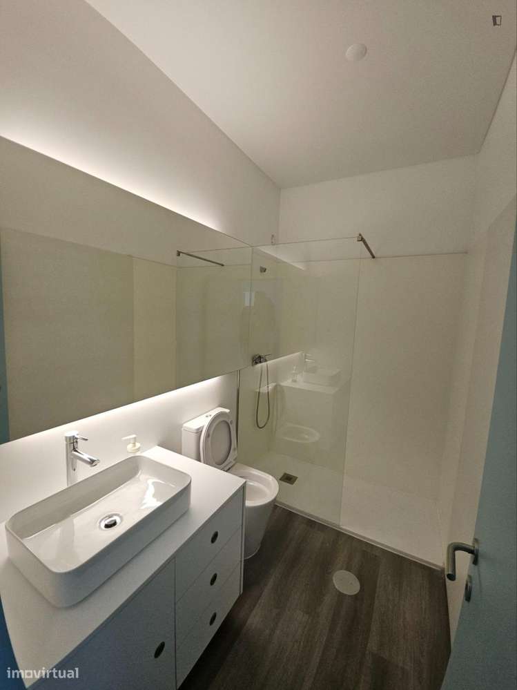 Apartamento com 1 quartos - localizado em Santo Ildefonso Porto - Grande imagem: 5/5