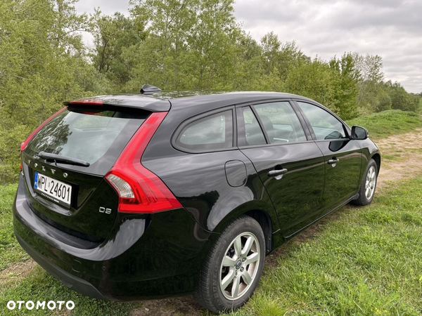 Volvo V60 D3 Kinetic - 11