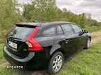 Volvo V60 D3 Kinetic - 11